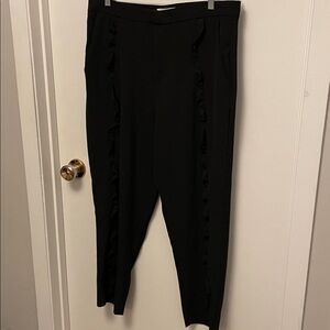 Women’s Silence + Whispers Black Crop Pants With Front Ruffle Size XL